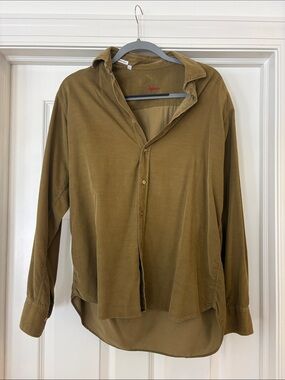 Men's Long-Sleeve Casual Button-Down Shirt in Olive